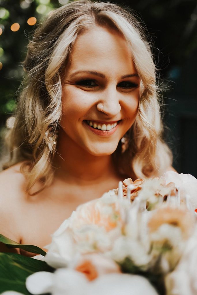 Bridal portrait at the historic walton house in homestead florida