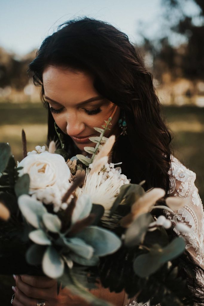 Western-inspired bridal portraits in pasture in okeechobee florida