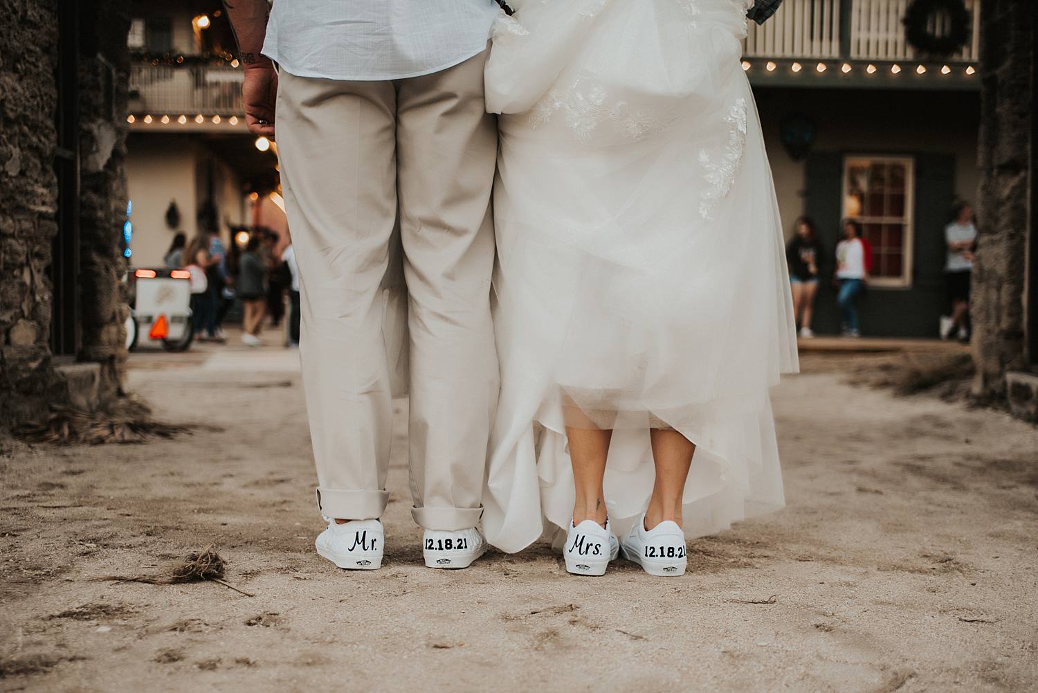 bride and groom custom vans with date